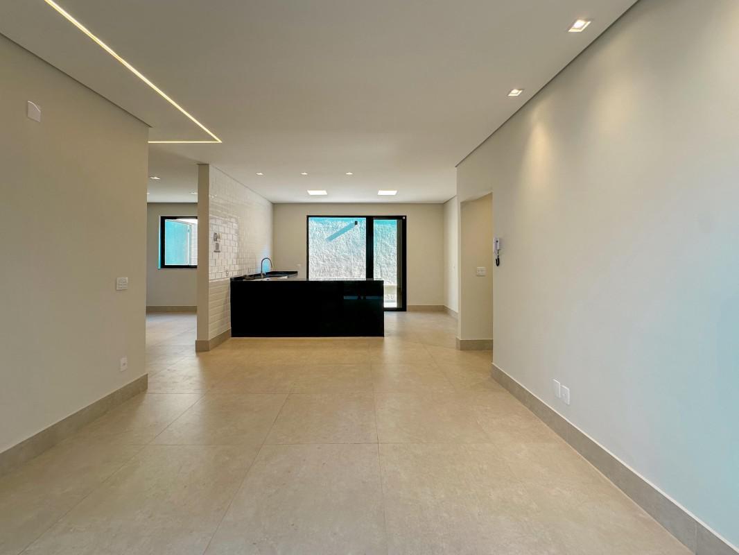 Casa, Santa Rosa, 3 Quartos, 3 Vagas, 1 Suíte