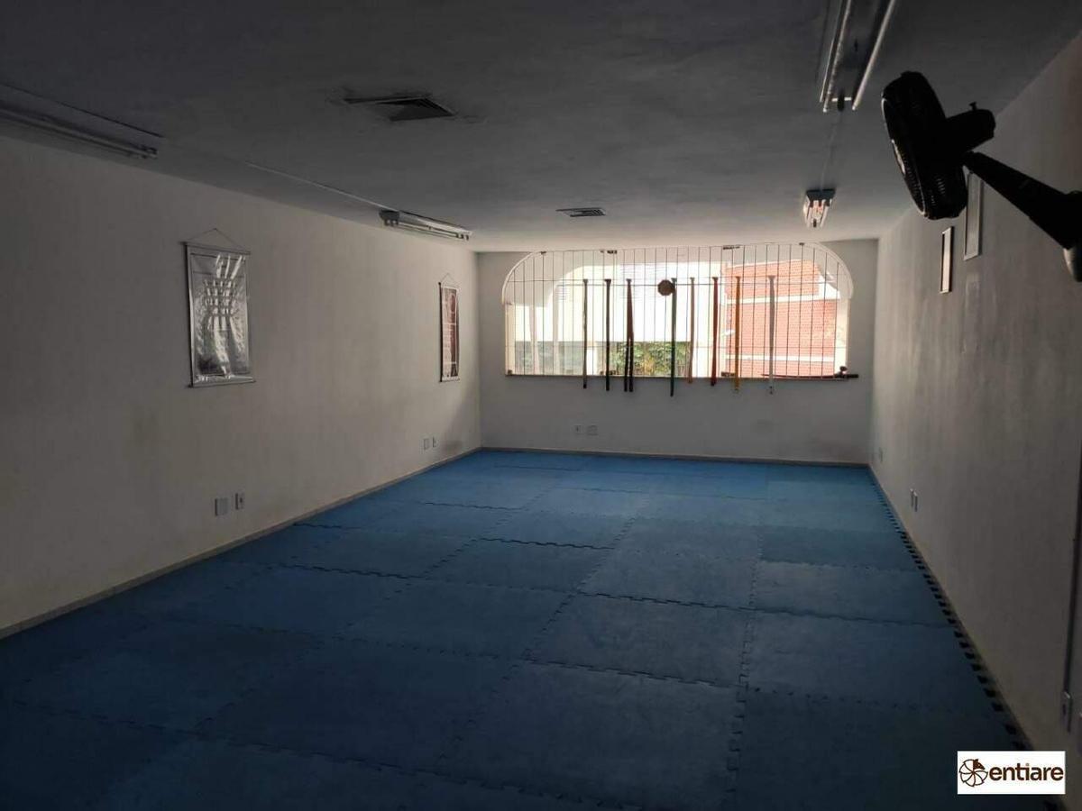 Andar, Savassi, 0 Quarto, 0 Vaga