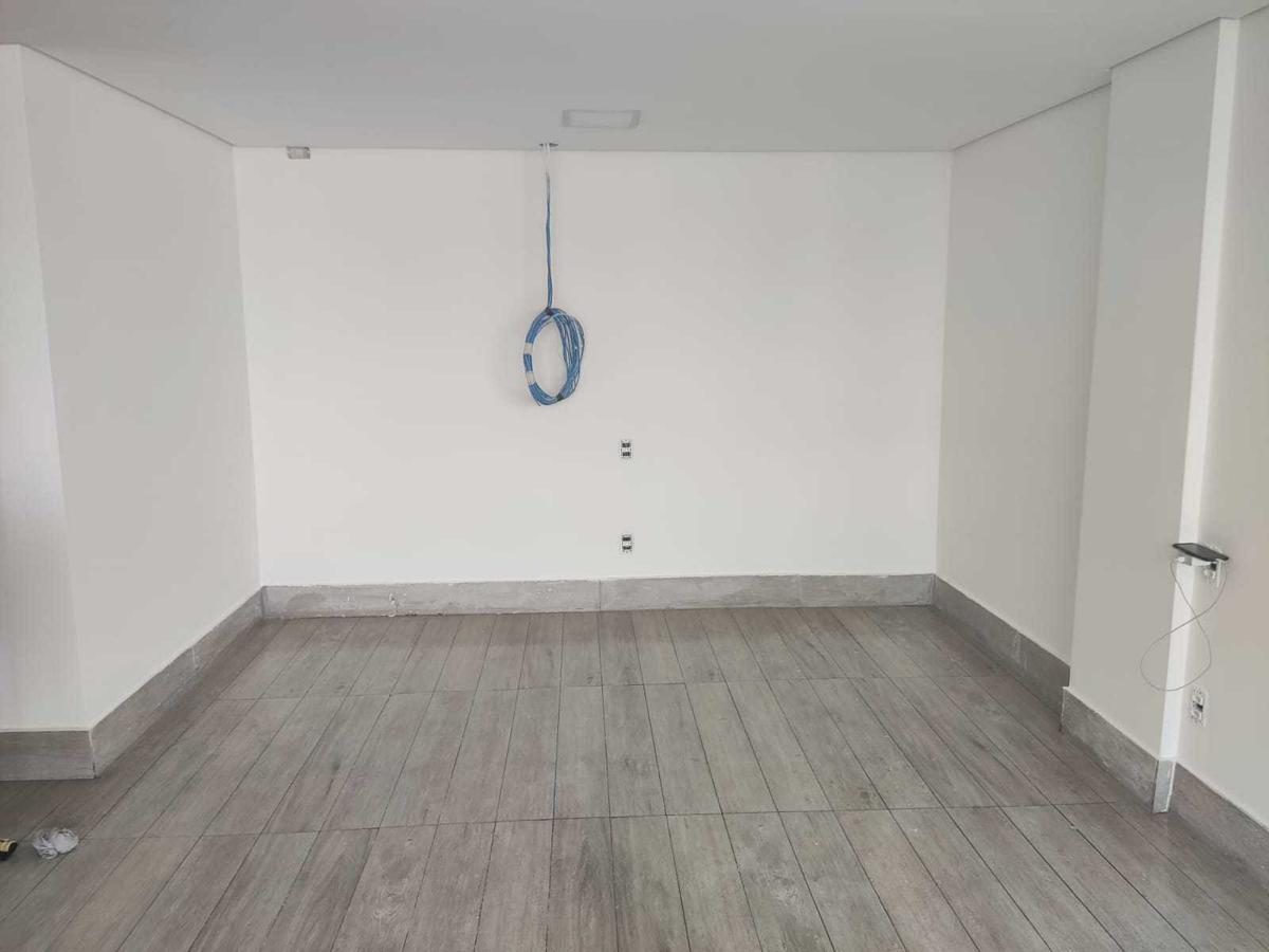 Sala, Ouro Preto, 0 Quarto, 7 Vagas