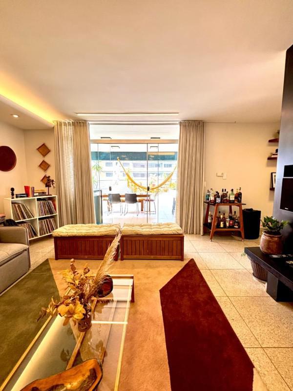 Cobertura, Funcionários, 4 Quartos, 4 Vagas, 2 Suítes