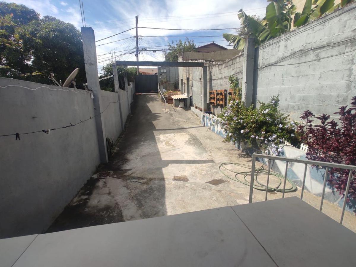 Casa, Santa Cruz, 3 Quartos, 6 Vagas