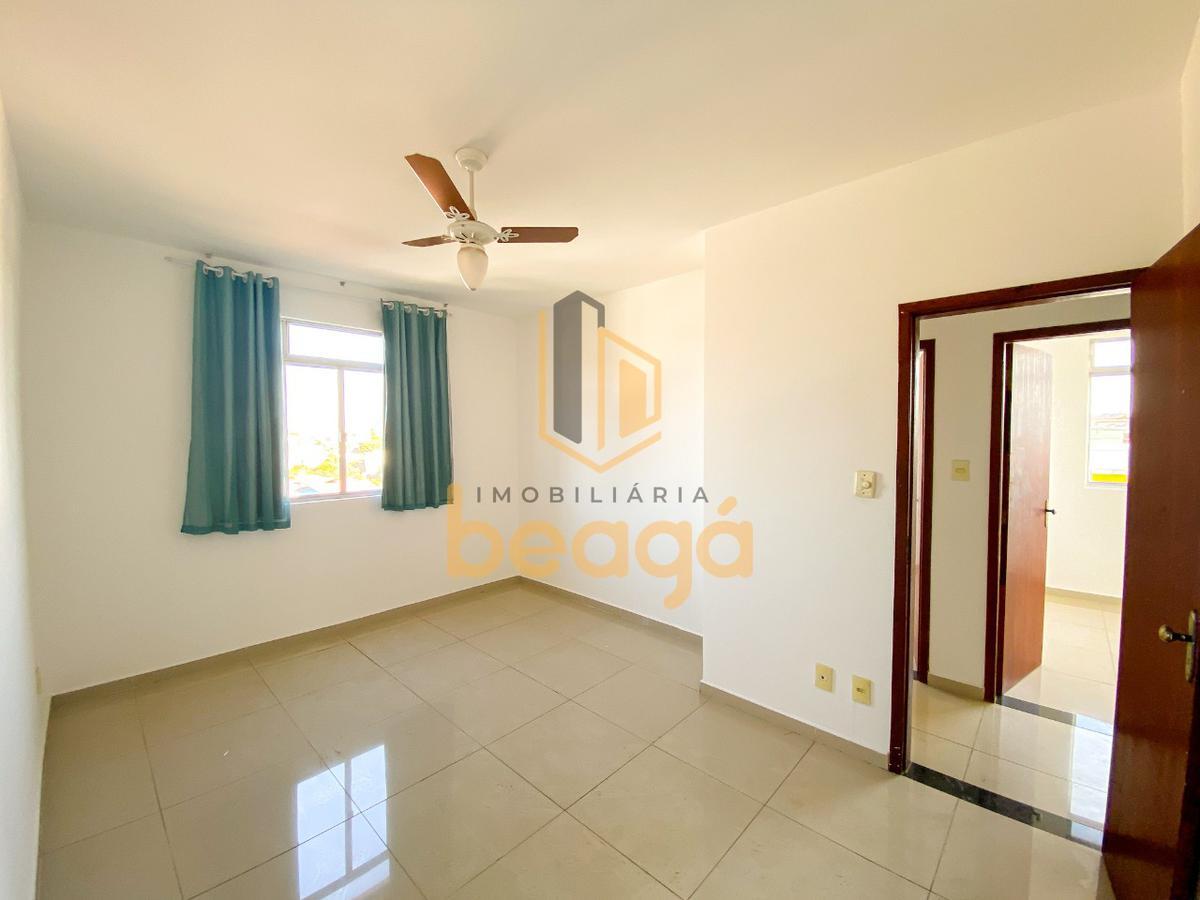 Cobertura, Pedra Azul, 3 Quartos, 2 Vagas, 1 Suíte