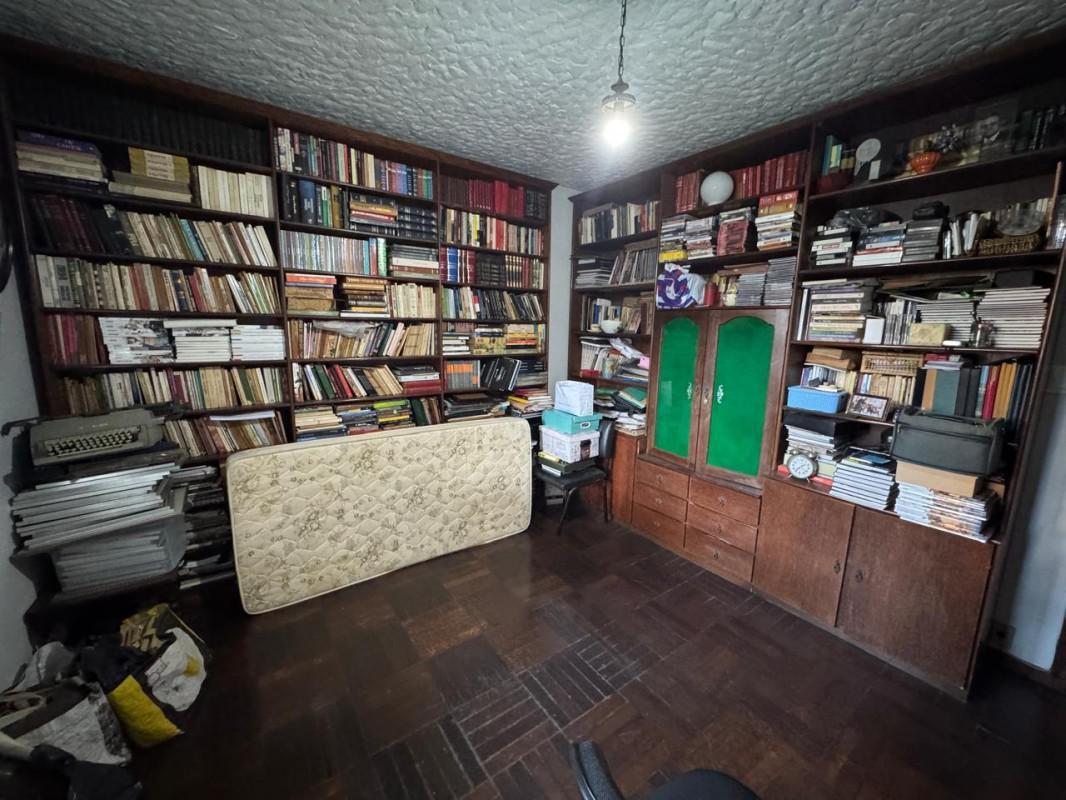 Casa, Cidade Jardim, 4 Quartos, 3 Vagas, 1 Suíte