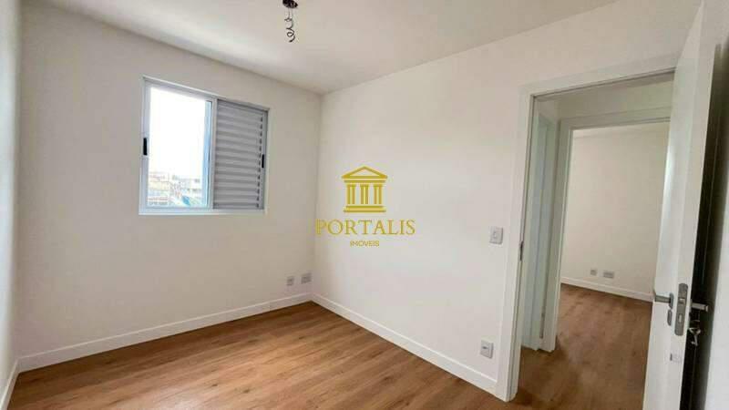 Apartamento, Sagrada Família, 3 Quartos, 2 Vagas, 1 Suíte