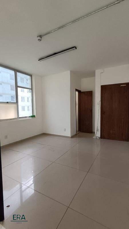 Sala, Centro, 0 Quarto, 0 Vaga
