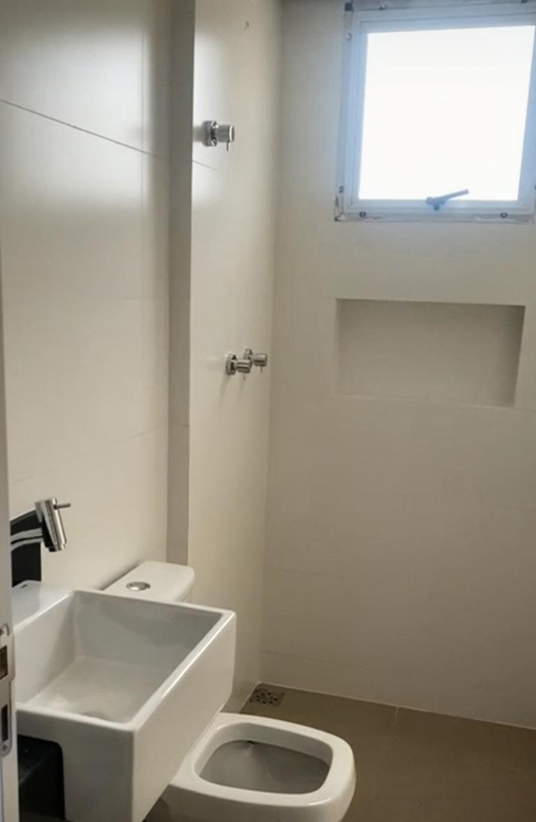 Apartamento, Ipiranga, 2 Quartos, 2 Vagas, 1 Suíte