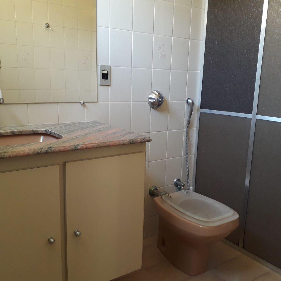 Casa, Santa Cruz, 3 Quartos, 3 Vagas, 2 Suítes