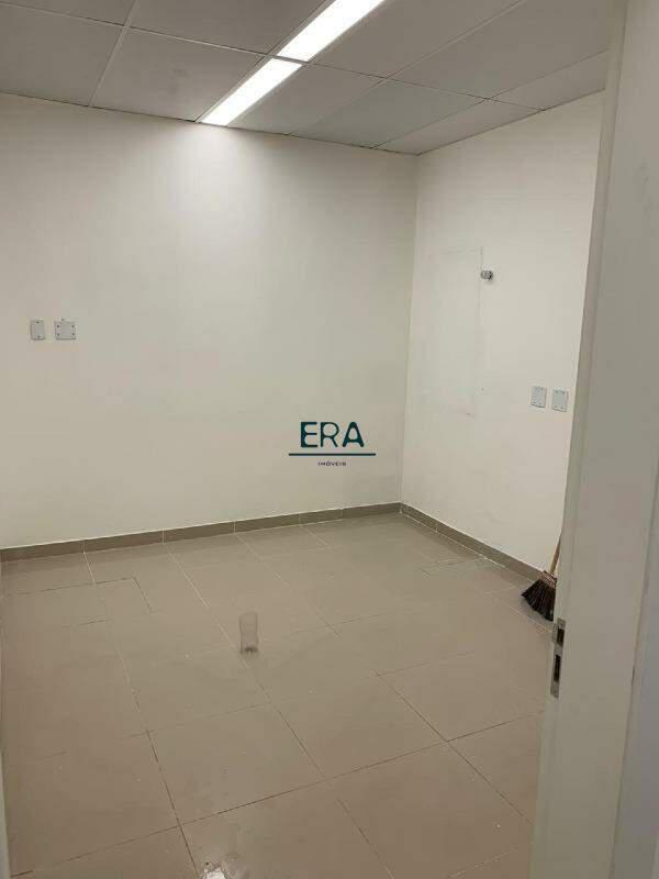 Andar, Centro, 0 Quarto, 0 Vaga