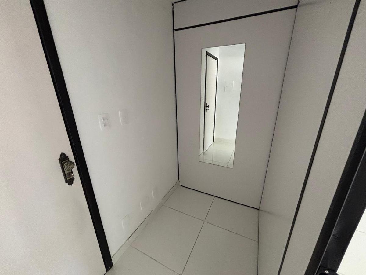 Sala, Santa Efigênia, 0 Quarto, 1 Vaga