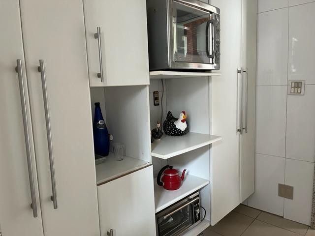 Casa, Nova Esperança, 4 Quartos, 3 Vagas, 2 Suítes