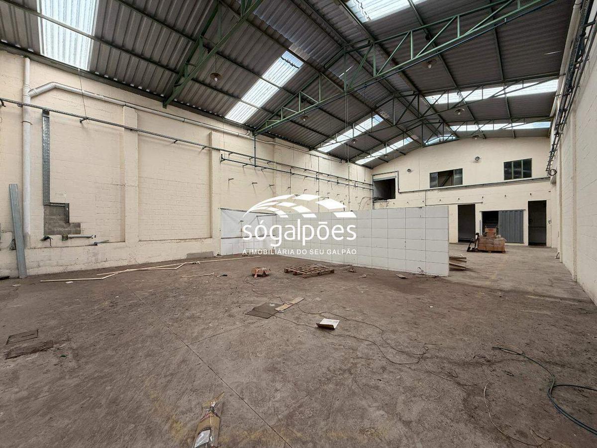 Galpão, Campina Verde, 2 Vagas