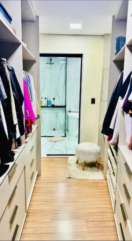 Apartamento, Centro, 3 Quartos, 4 Vagas, 3 Suítes