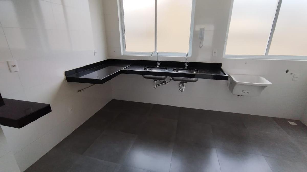 Apartamento, Fernão Dias, 4 Quartos, 3 Vagas, 1 Suíte