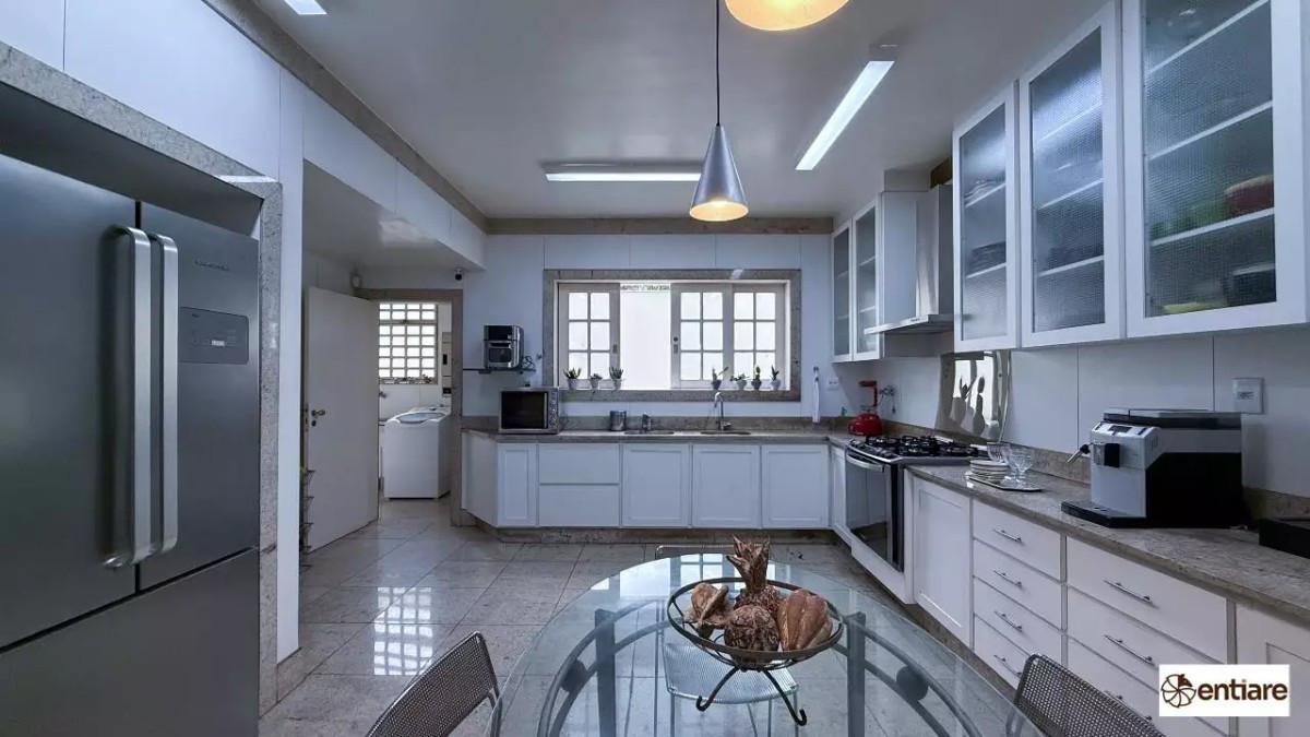 Casa, Garças, 4 Quartos, 9 Vagas, 3 Suítes