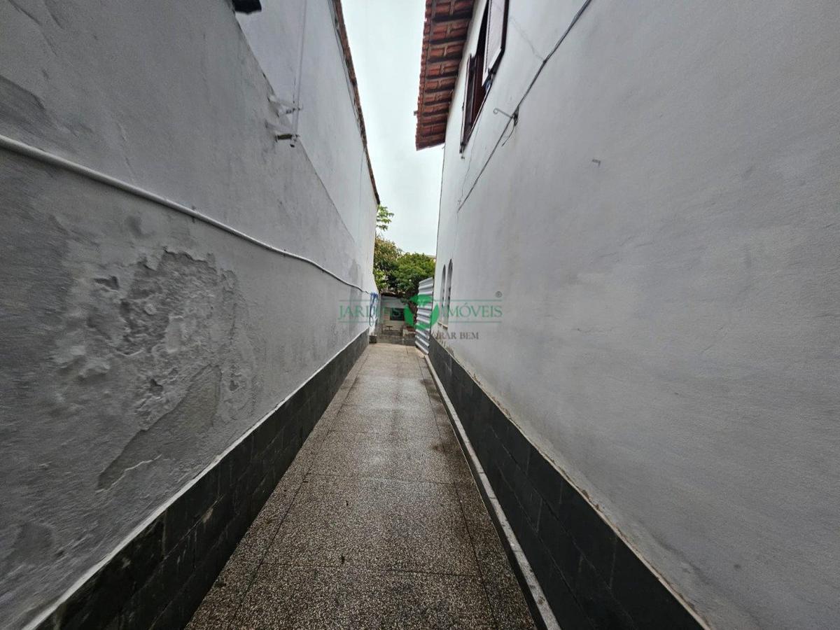 Casa, Santa Inês, 1 Quarto, 0 Vaga