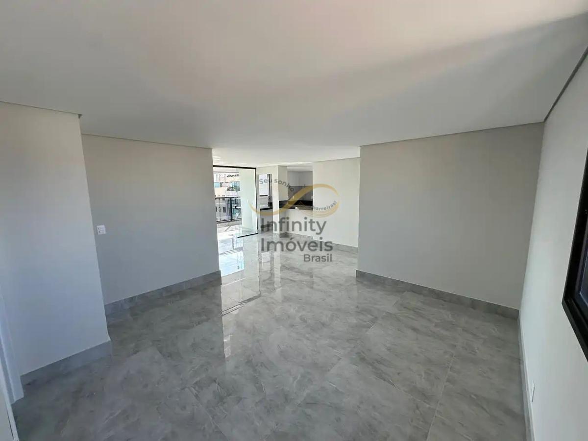 Apartamento, Castelo, 4 Quartos
