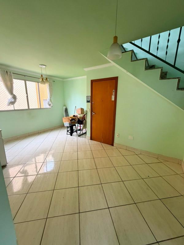 Cobertura, Santa Terezinha, 3 Quartos, 2 Vagas, 1 Suíte