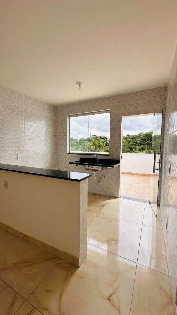 Casa, Novo Centro, 2 Quartos, 1 Vaga