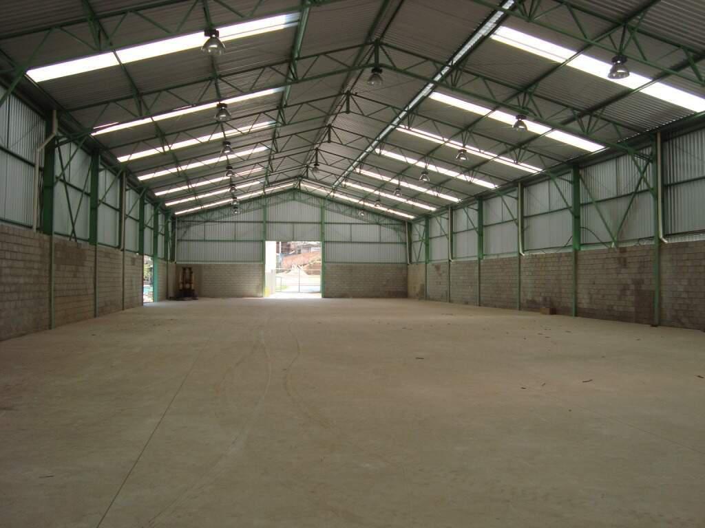 Galpão, Distrito Industrial, 26 Vagas