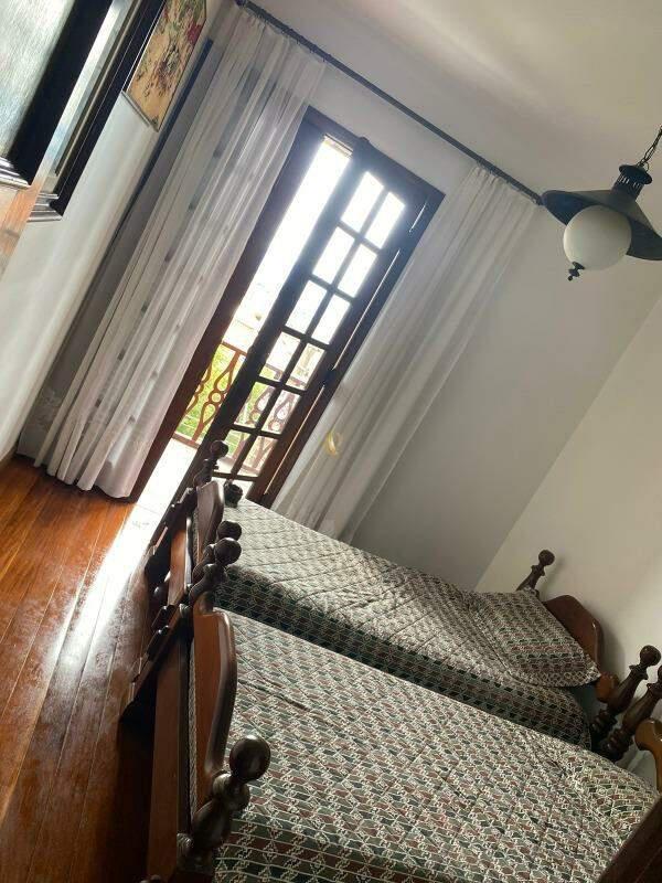 Casa, Comiteco, 4 Quartos, 3 Vagas, 1 Suíte