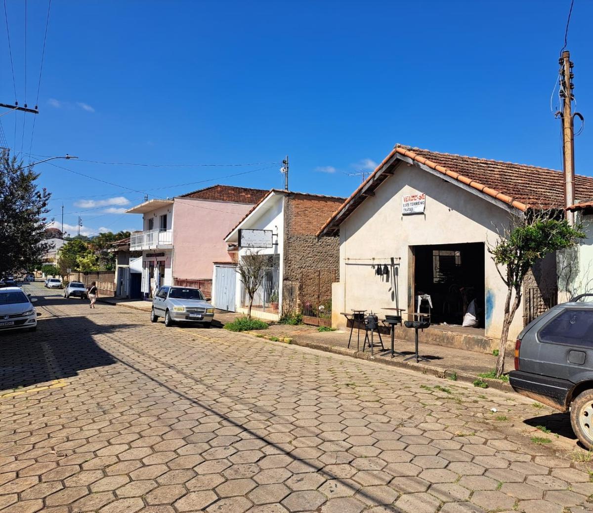 Lote, Centro, 0 Quarto, 0 Vaga