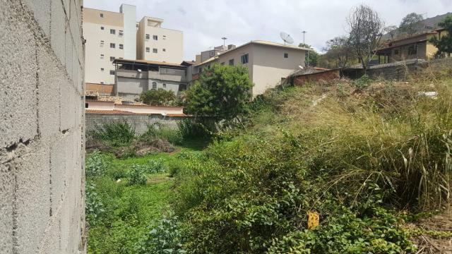 Lote, Goiânia, 0 Quarto, 0 Vaga