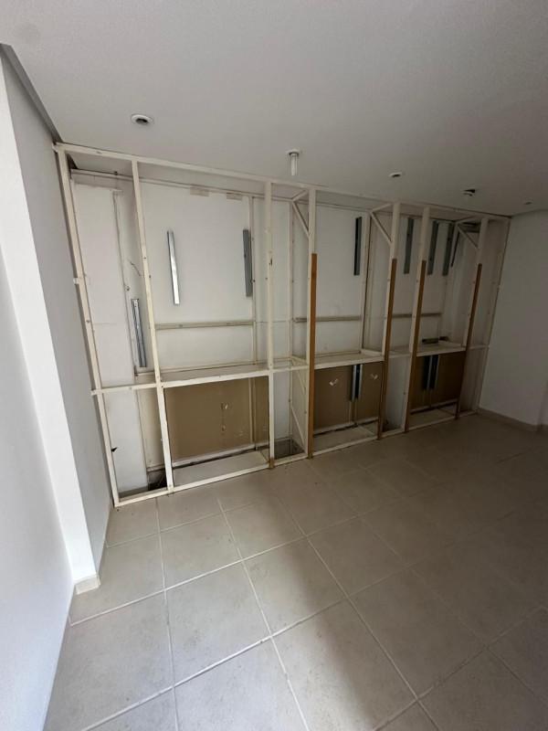 Andar, Centro, 0 Quarto, 0 Vaga
