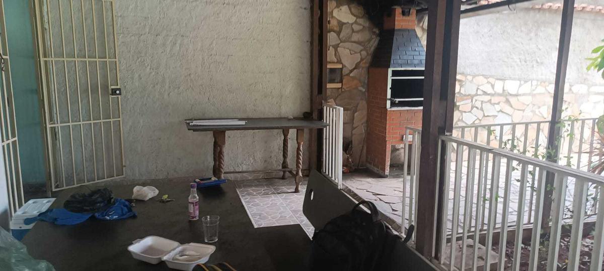 Lote, Betim Industrial, 4 Quartos, 8 Vagas, 1 Suíte