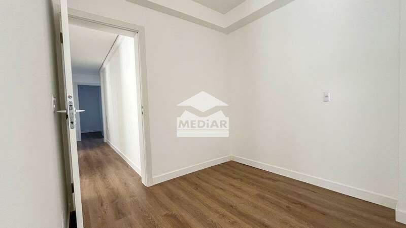 Apartamento, Cruzeiro, 4 Quartos, 4 Vagas, 2 Suítes