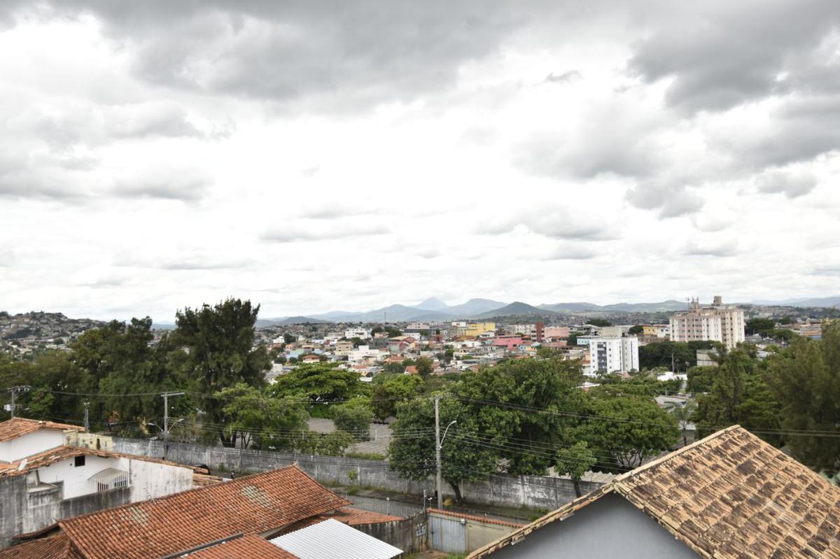Apartamento, Heliópolis, 2 Quartos, 1 Vaga, 1 Suíte