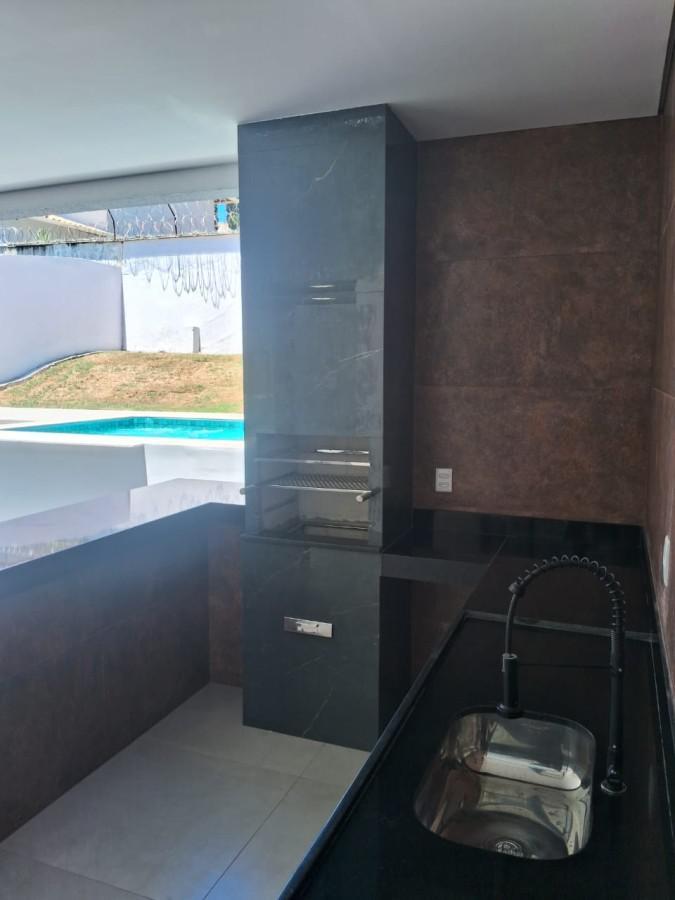 Casa, Jardim Ipê, 4 Quartos, 4 Vagas, 2 Suítes