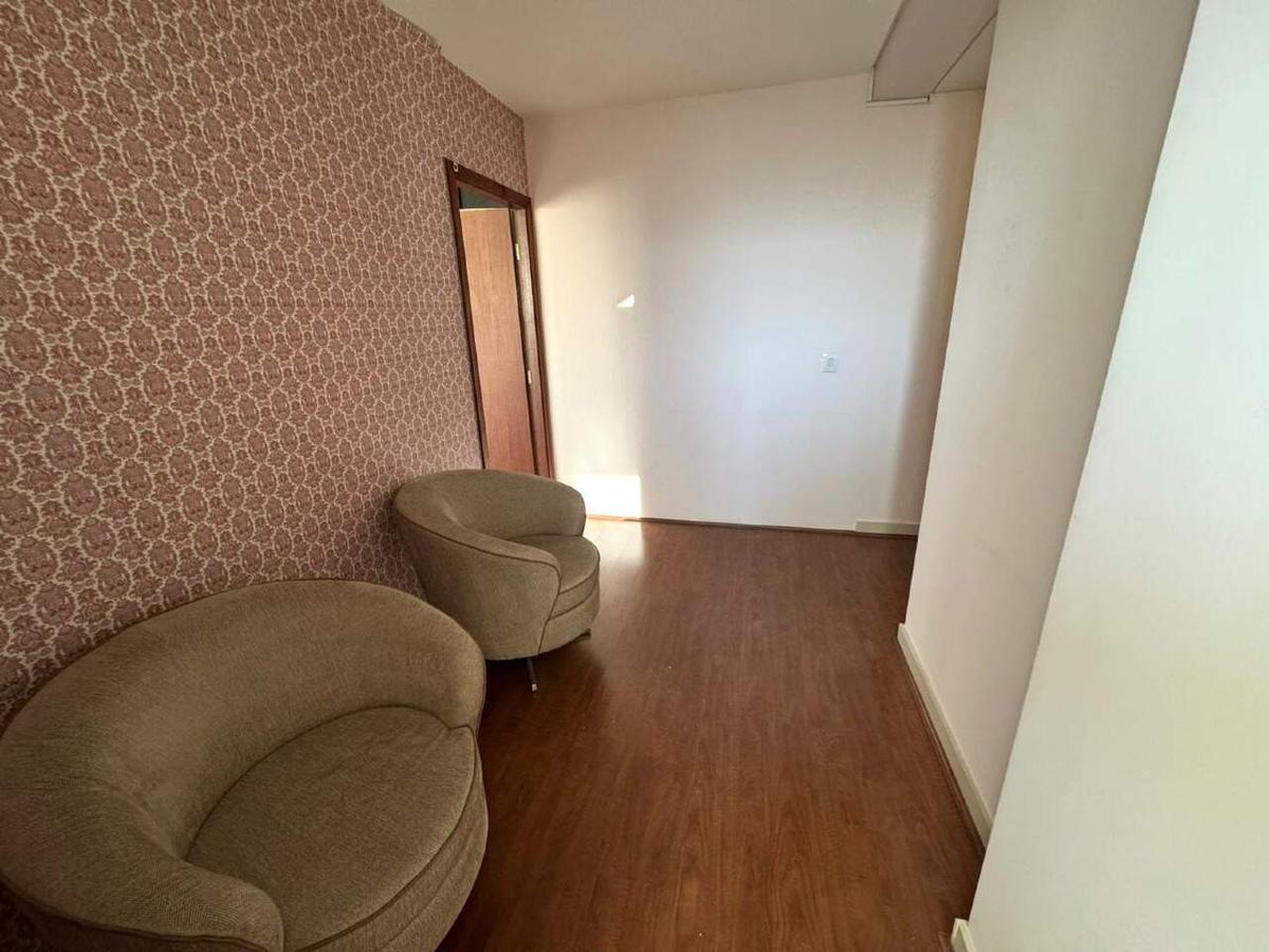 Sala, Estoril, 0 Quarto, 0 Vaga