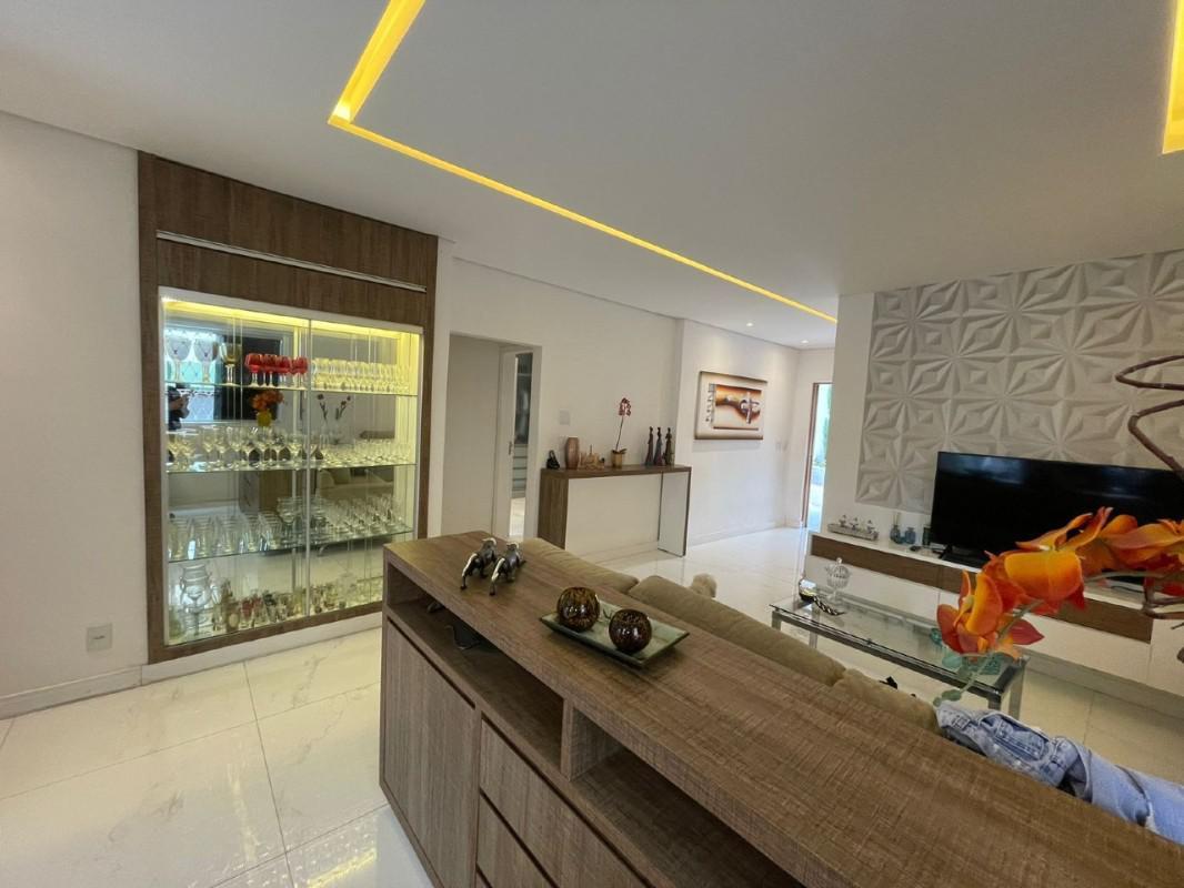 Casa, Graça, 3 Quartos, 2 Vagas, 1 Suíte