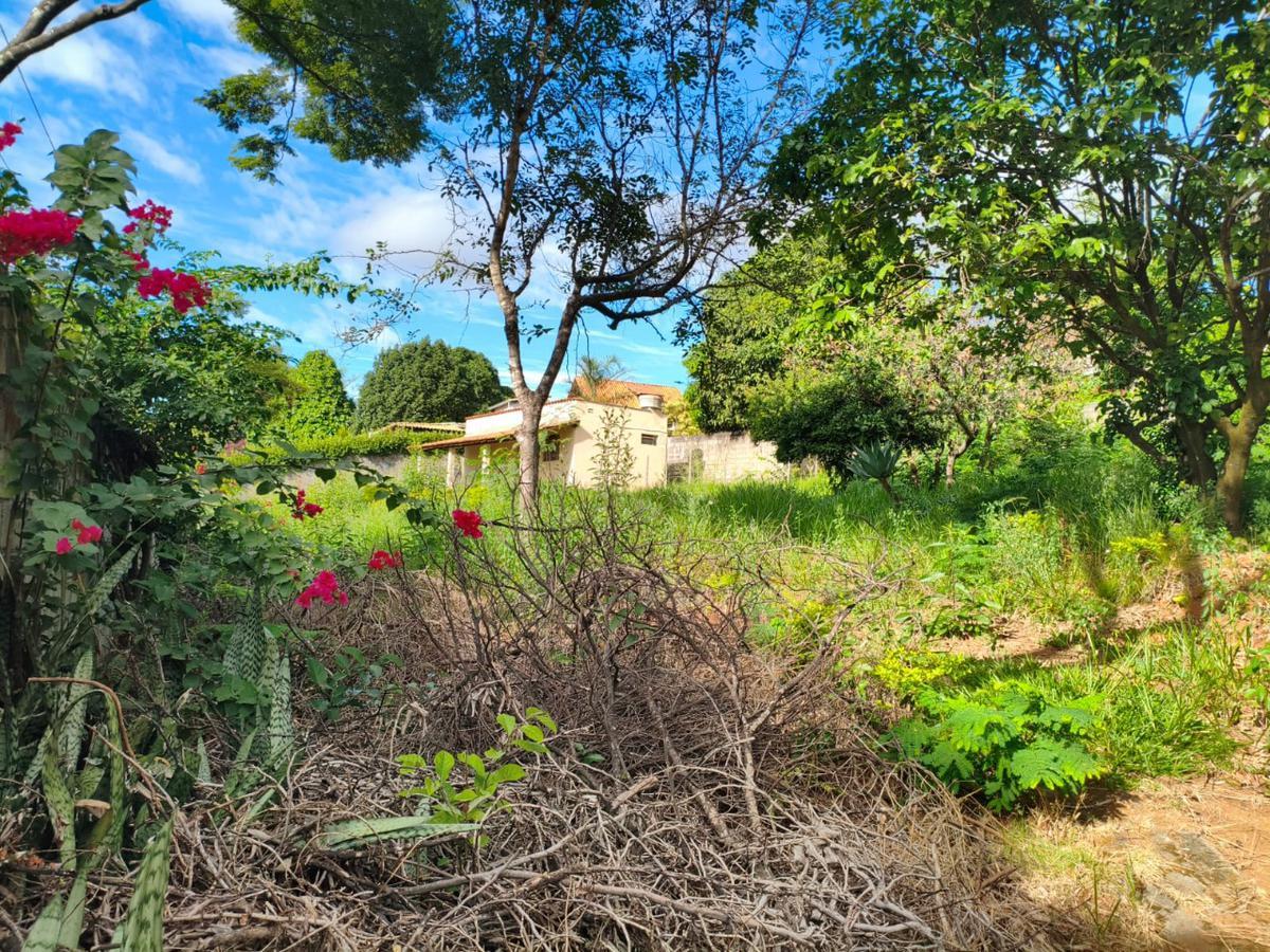 Lote, Bandeirantes (pampulha), 0 Quarto, 0 Vaga
