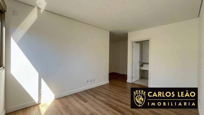 Cobertura, Cruzeiro, 4 Quartos, 4 Vagas, 2 Suítes