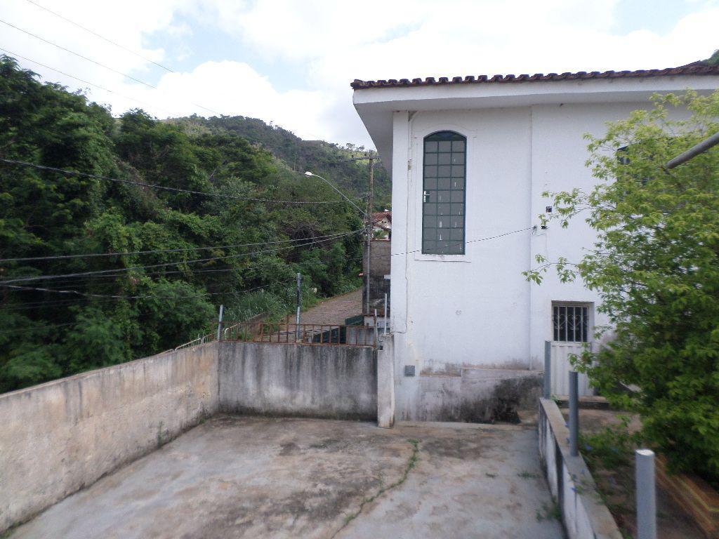 Casa, Centro, 5 Quartos, 0 Vaga, 1 Suíte