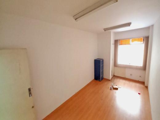 Sala, Barro Preto, 0 Quarto, 0 Vaga