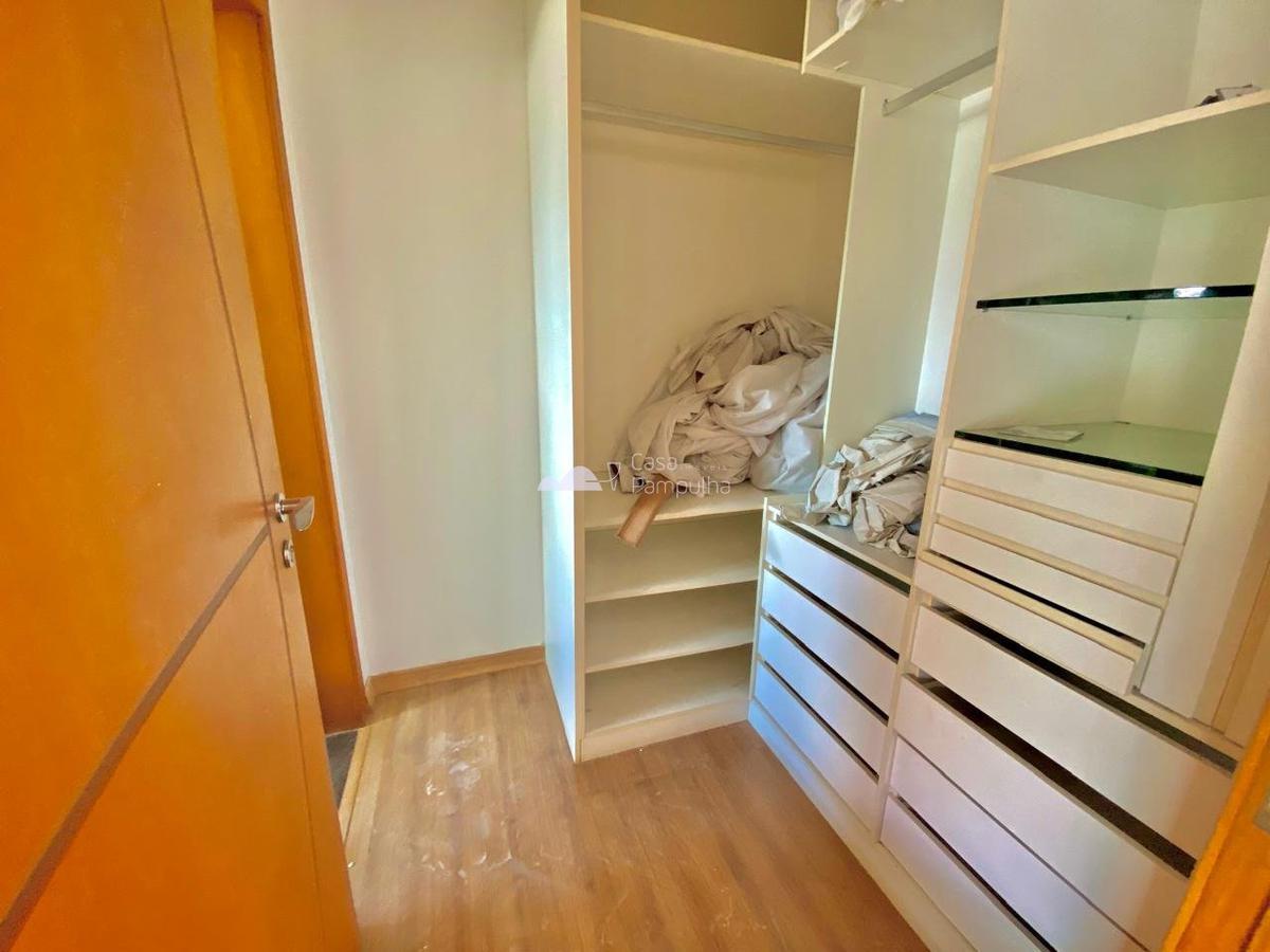 Casa, Condomínio Rosa dos Ventos, 3 Quartos, 4 Vagas, 3 Suítes