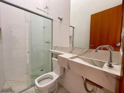 Casa, Rio Branco, 3 Quartos, 2 Vagas, 1 Suíte