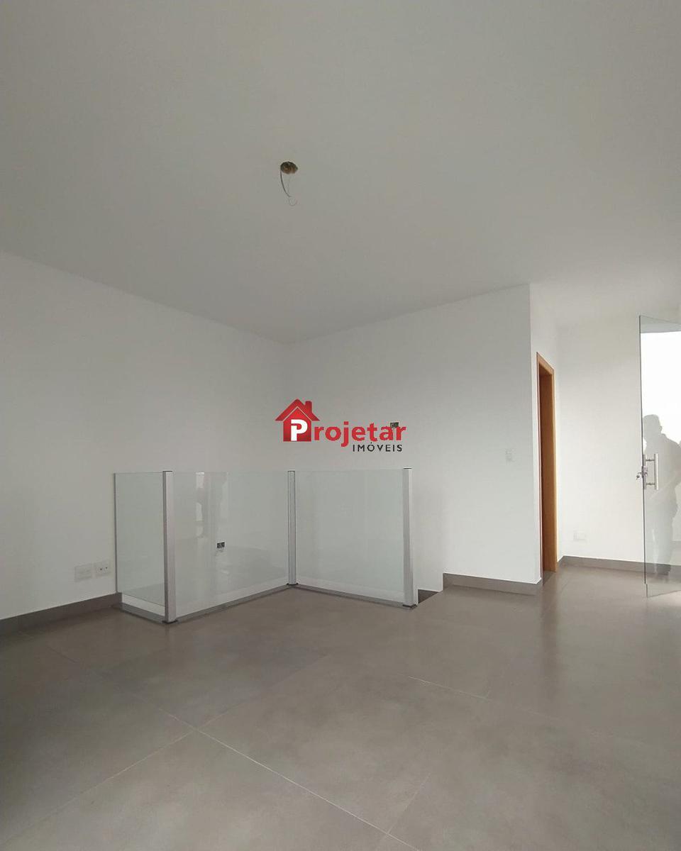 Apartamento, Sagrada Família, 3 Quartos, 2 Vagas, 1 Suíte
