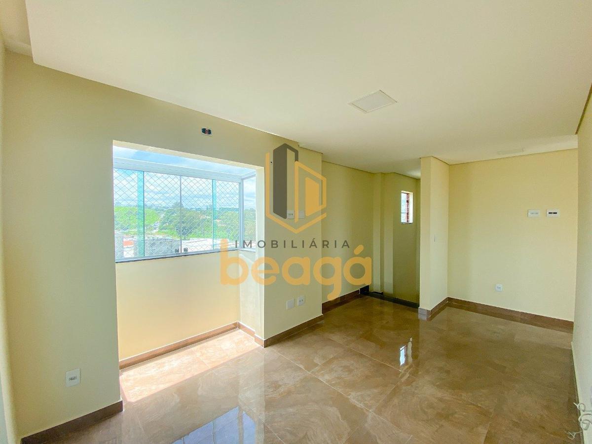 Cobertura, Arvoredo, 3 Quartos, 2 Vagas, 1 Suíte