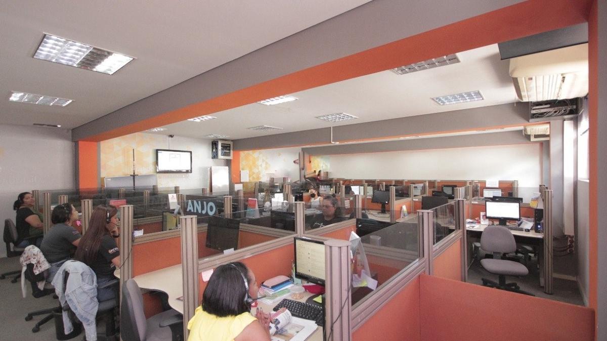 Prédio, Floresta, 0 Quarto, 14 Vagas