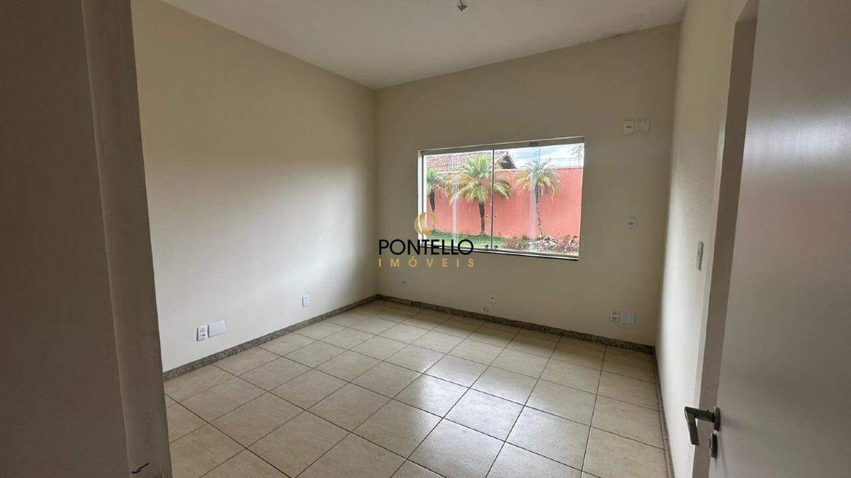 Casa, Santa Rita de Cássia, 3 Quartos, 2 Vagas, 2 Suítes