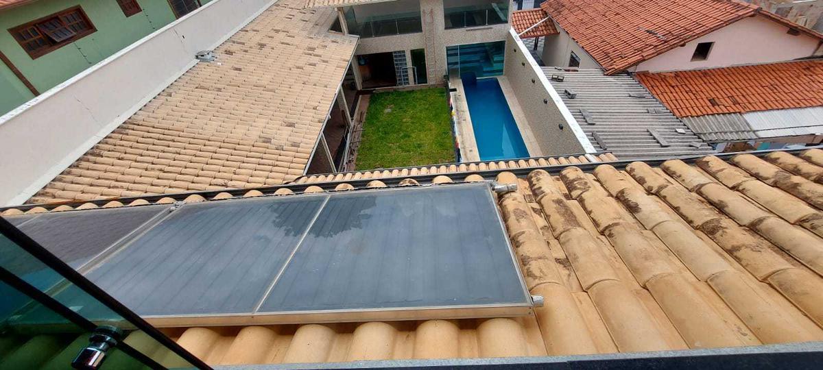 Casa, Trevo, 4 Quartos, 10 Vagas, 1 Suíte