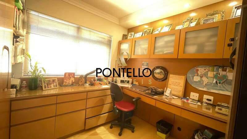 Apartamento, Funcionários, 4 Quartos, 2 Vagas, 1 Suíte