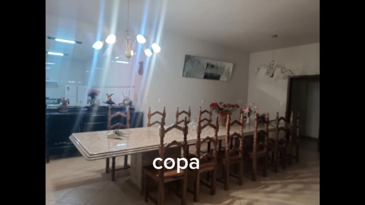 Fazenda, Zona Rural, 8 Quartos, 0 Vaga, 2 Suítes