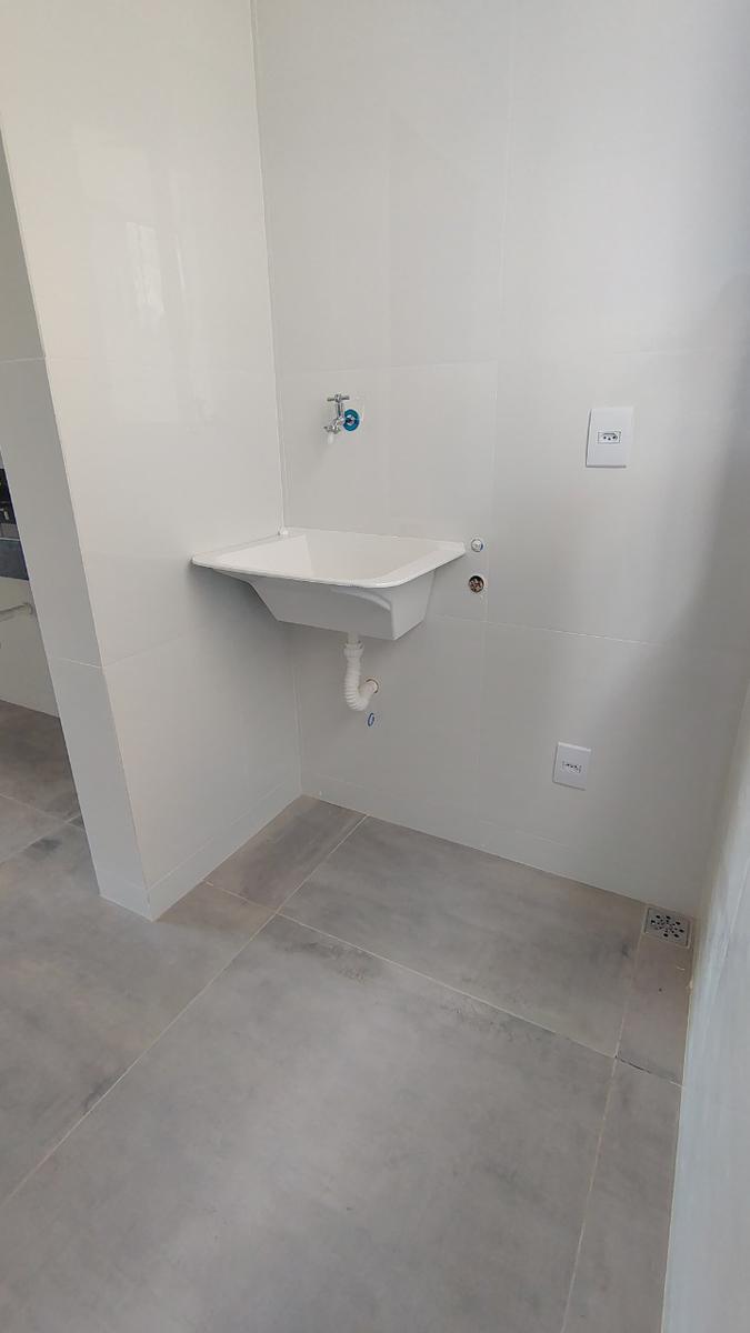 Apartamento, Sagrada Família, 3 Quartos, 2 Vagas, 1 Suíte