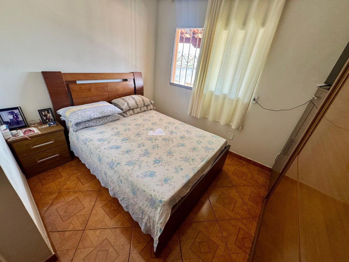 Casa, Céu Azul, 4 Quartos, 10 Vagas, 1 Suíte