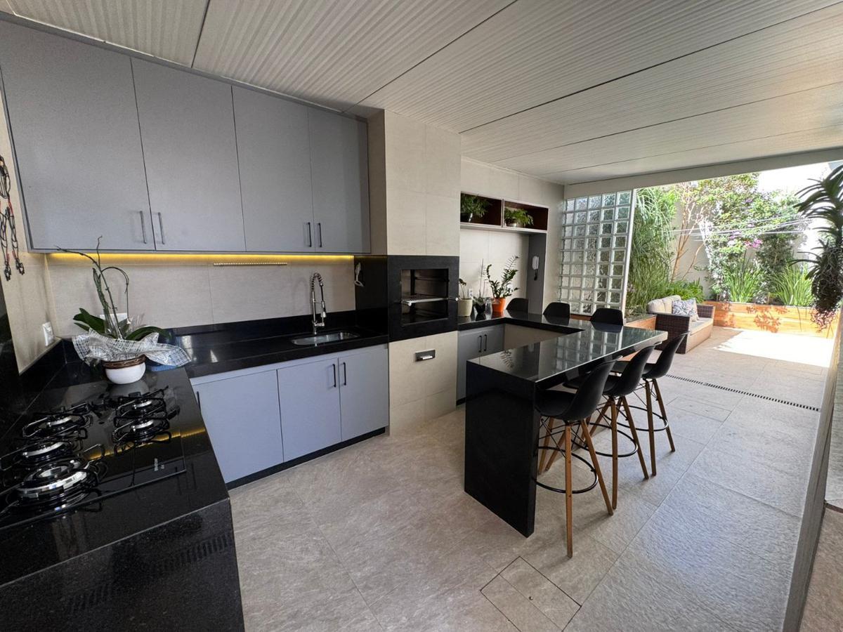 Casa, Renascença, 3 Quartos, 2 Vagas, 1 Suíte