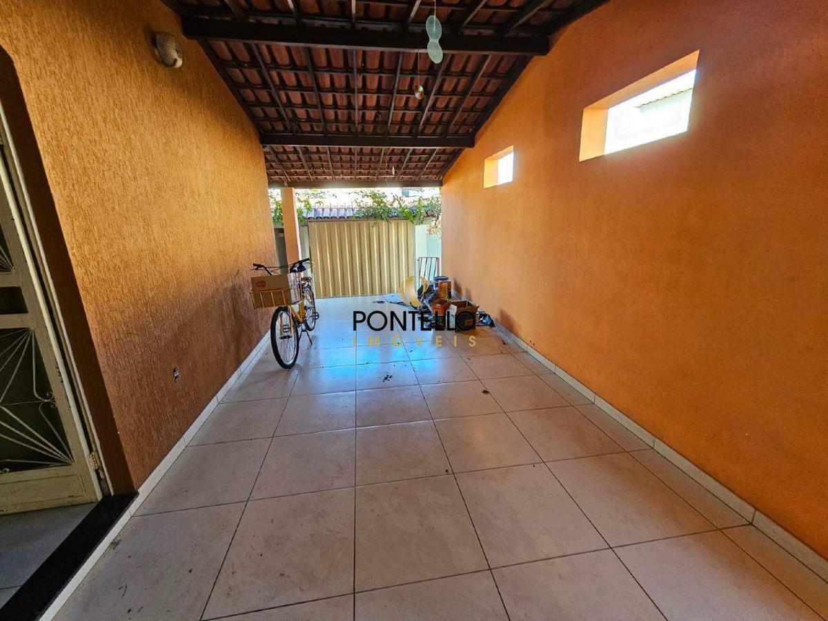 Casa, Jardim Europa, 4 Quartos, 3 Vagas, 1 Suíte